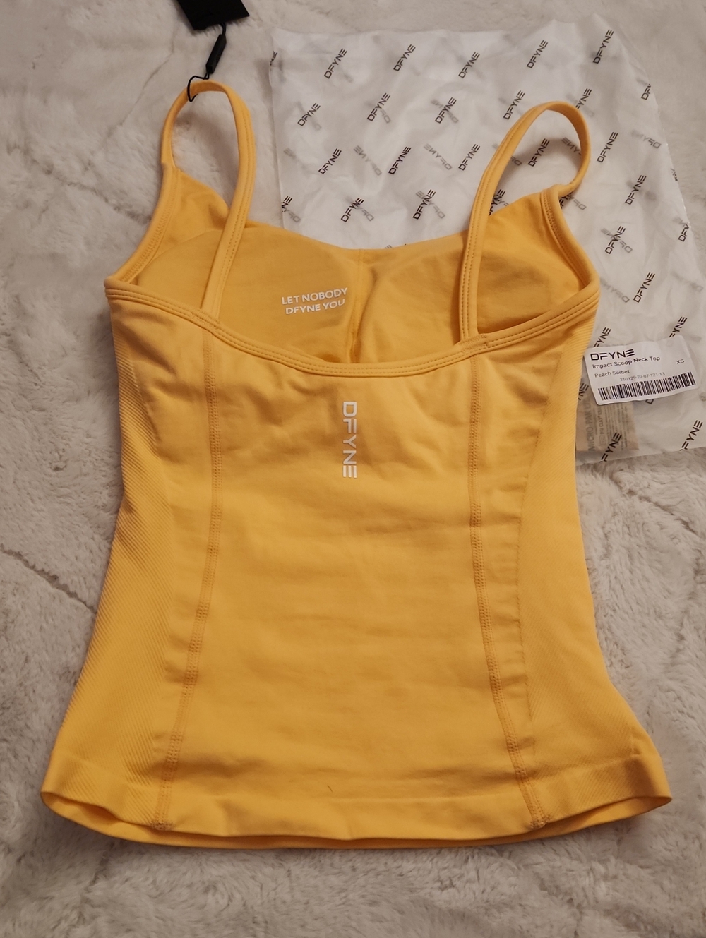 DFYNE Impact Scoop Neck Top XS - Picture 7 of 8